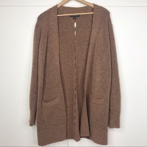 Banana Republic Aire cardigan slit maple sugar